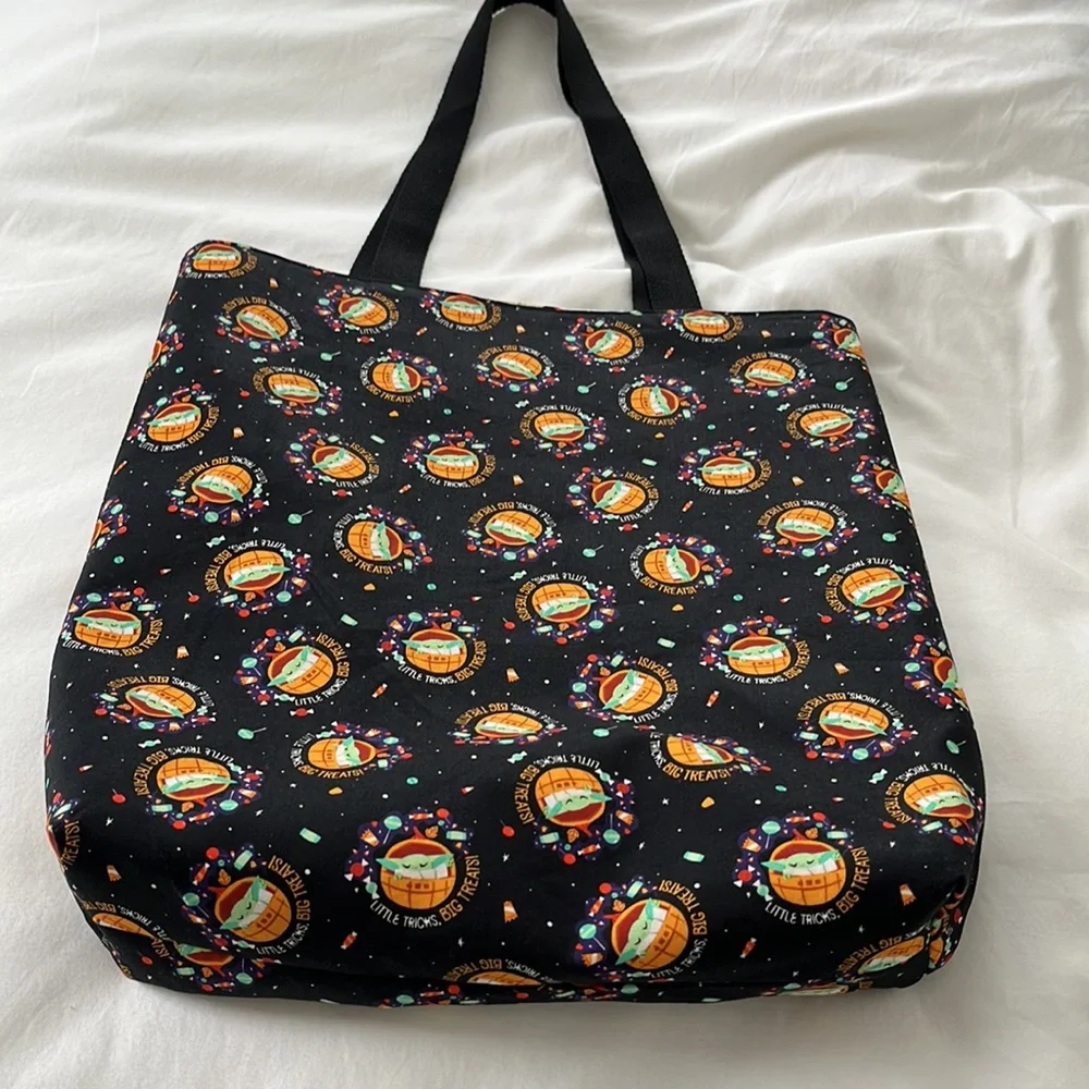 Mandalorian Halloween tote bag